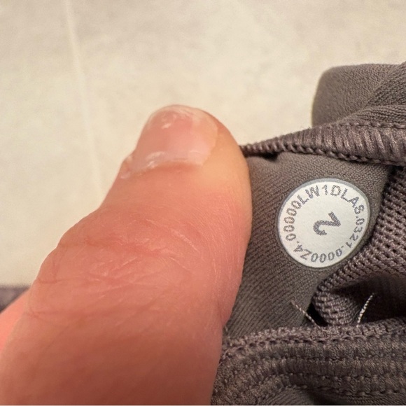 Lululemon Align Tank Top Waist Length Hideaway Camo Lunar Rock Nulu Multi Size 2 - Picture 9 of 13